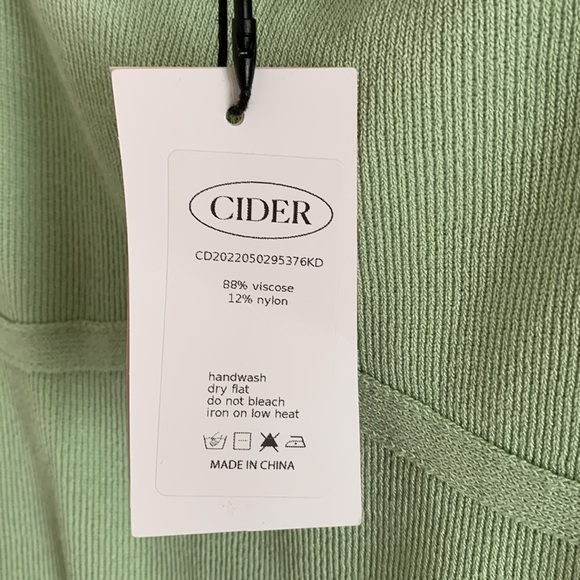 💚 Dress - Picture 7 of 10